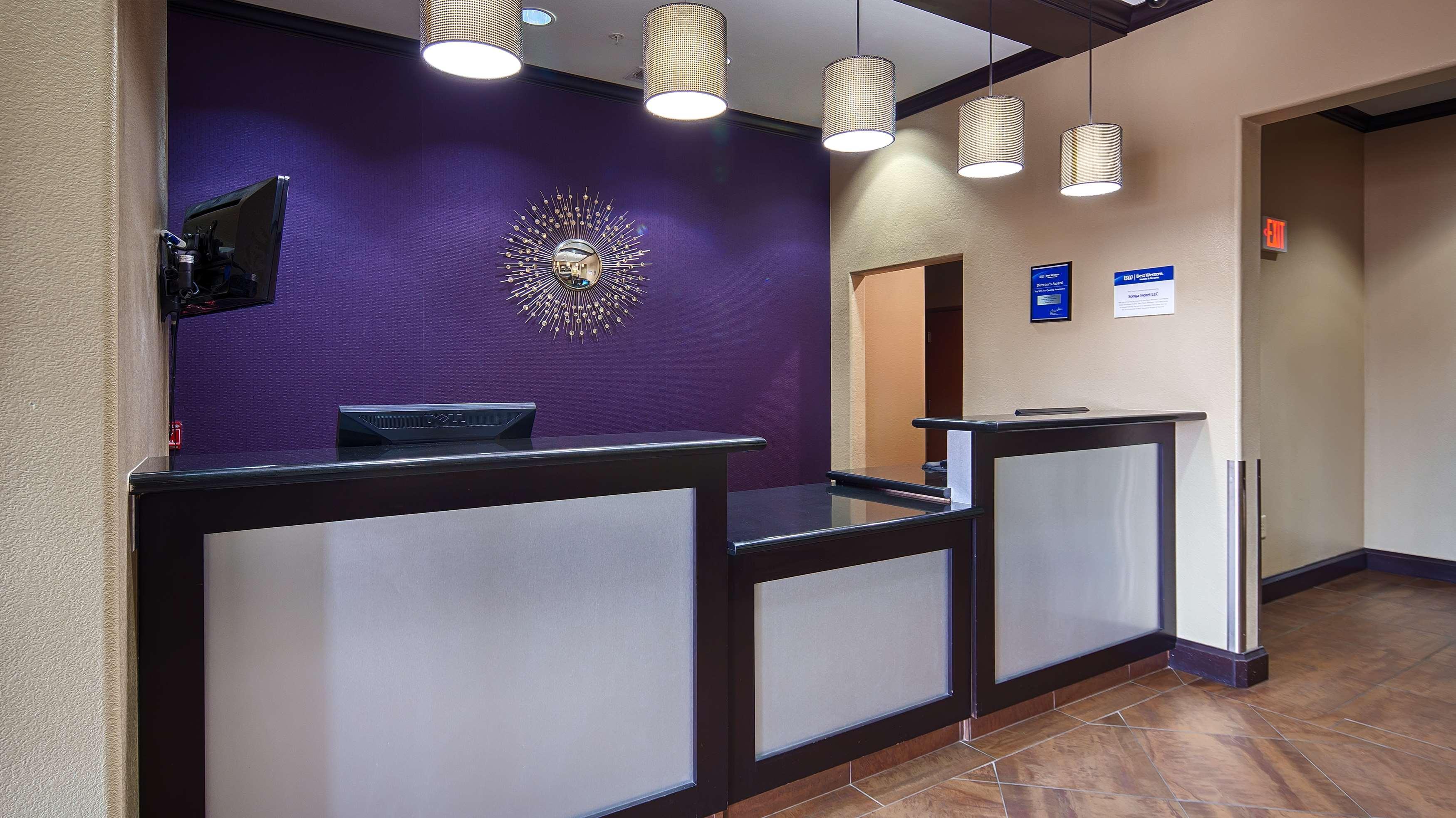 Best Western Giddings Inn & Suites Eksteriør billede