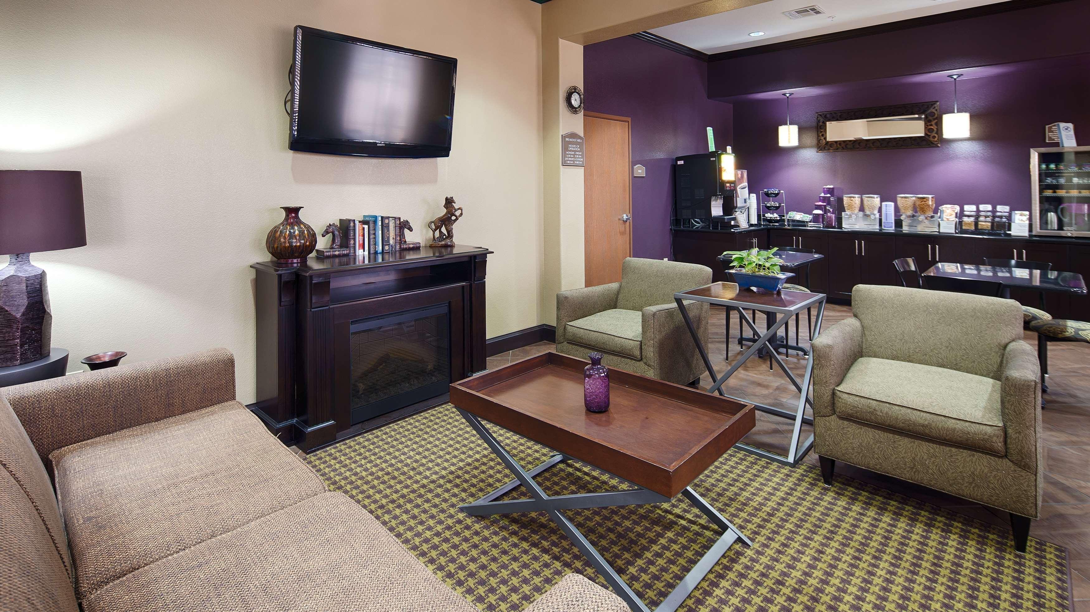 Best Western Giddings Inn & Suites Eksteriør billede
